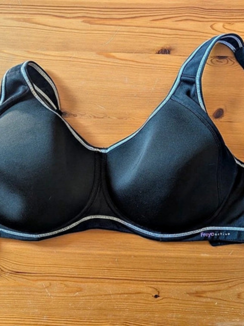 Freya Black Sports Bra Size 32H